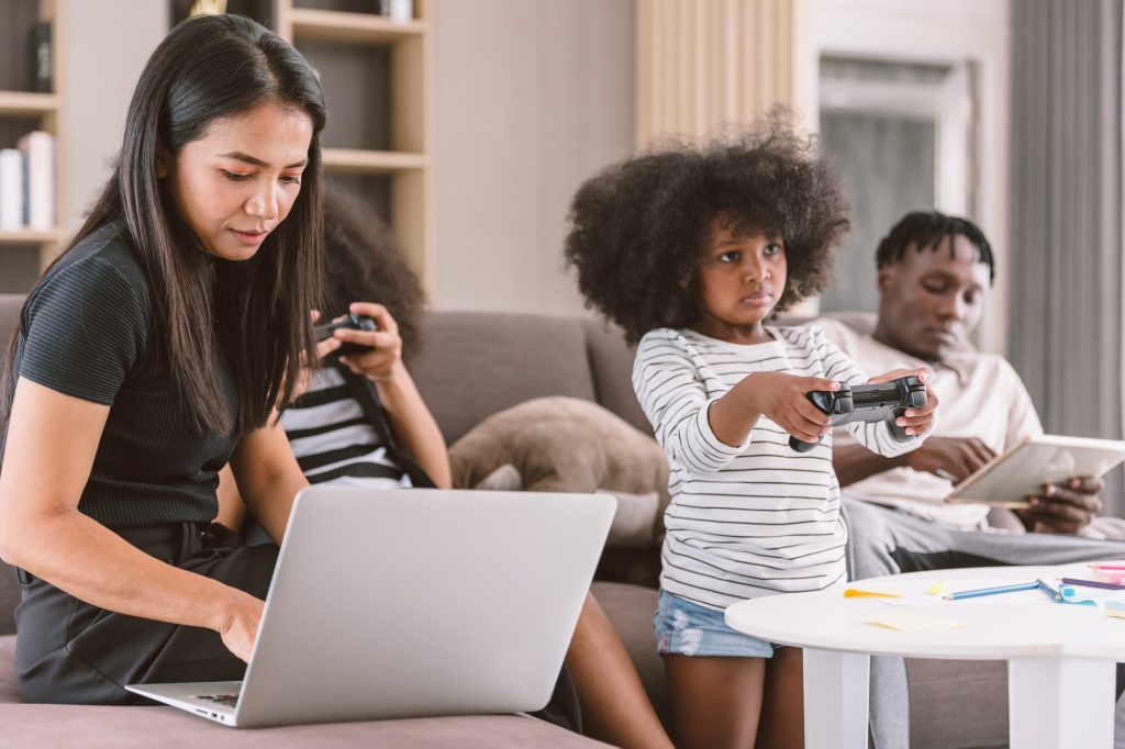 Business mom working woman busy mother holiday wireless work on laptop computer